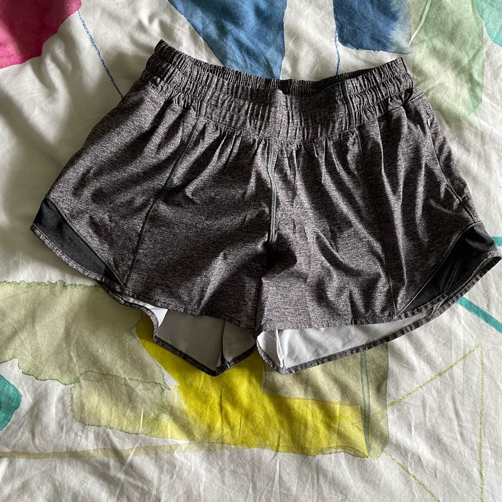 Lululemon Tracker Short Tall Size 6